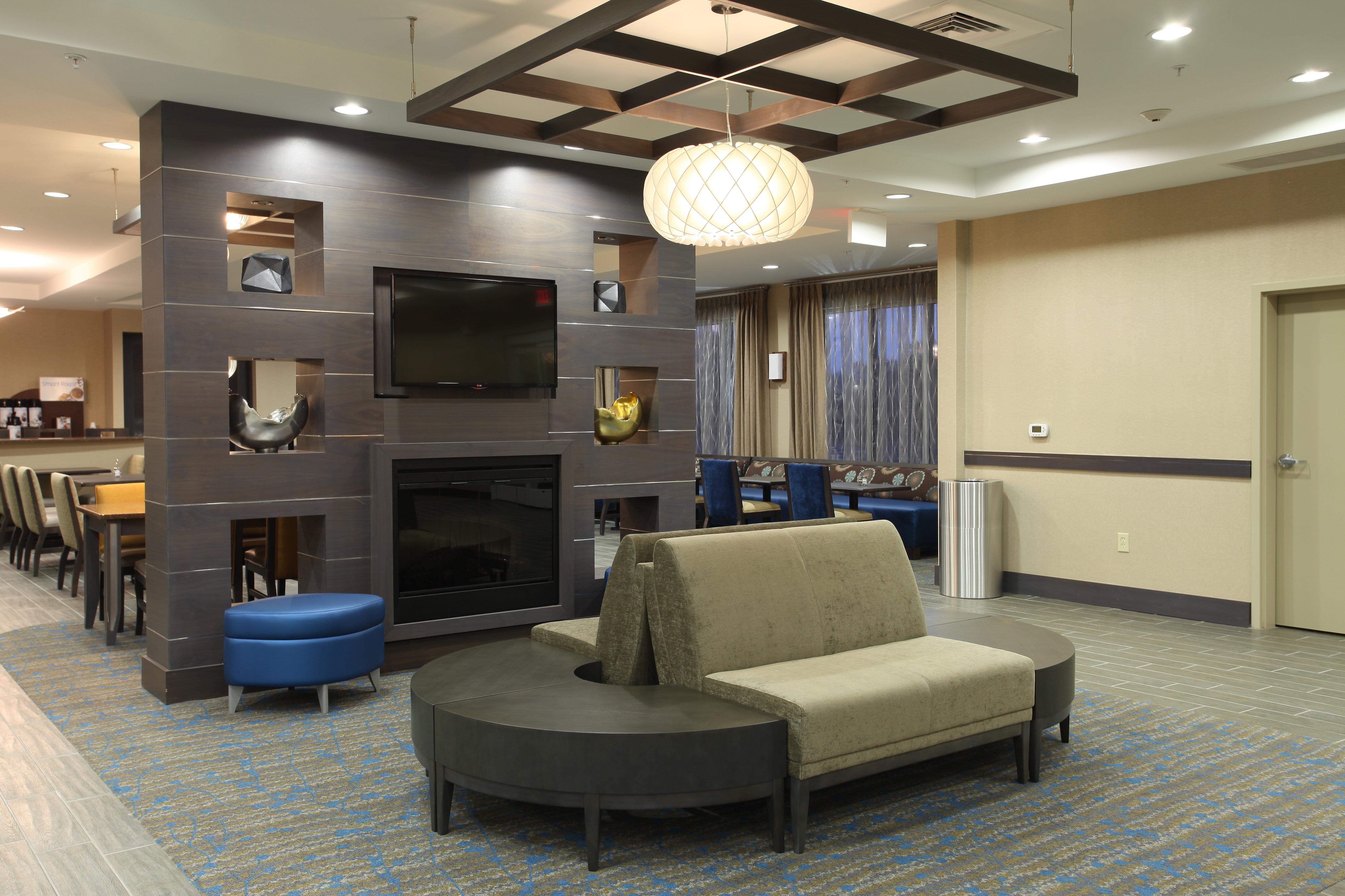 Holiday Inn Express Hotel & Suites Goldsboro - Base Area By Ihg Esterno foto