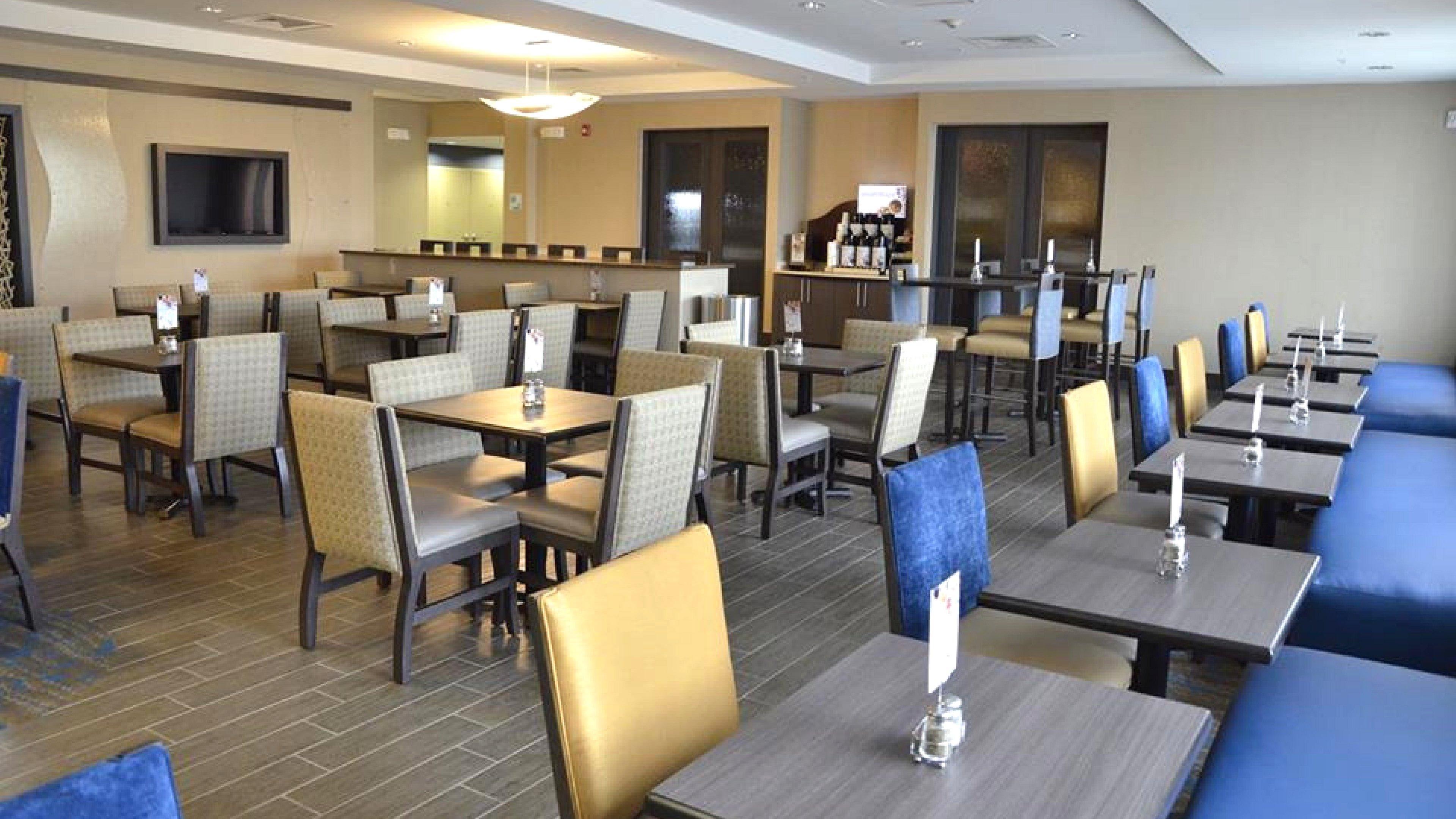 Holiday Inn Express Hotel & Suites Goldsboro - Base Area By Ihg Esterno foto
